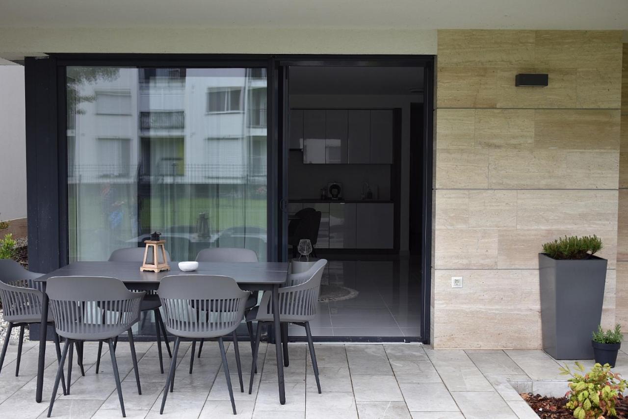 Limerence Apartments Siofok Ngoại thất bức ảnh